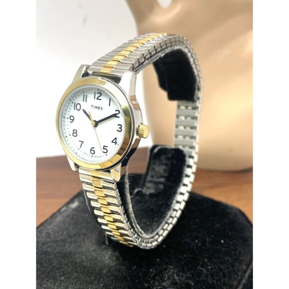 Timex Women's Watch T2N068 Quartz Indiglo White Dial Two Tone Stainless Steel - Picture 2 of 14